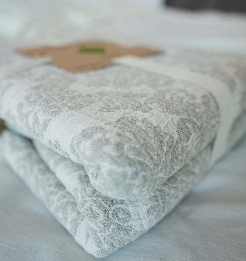 PLED/NARZUTA/KOC Amadej naturalny LEN 82% 145 x220 cm dwustronny Stan opakowania oryginalne
