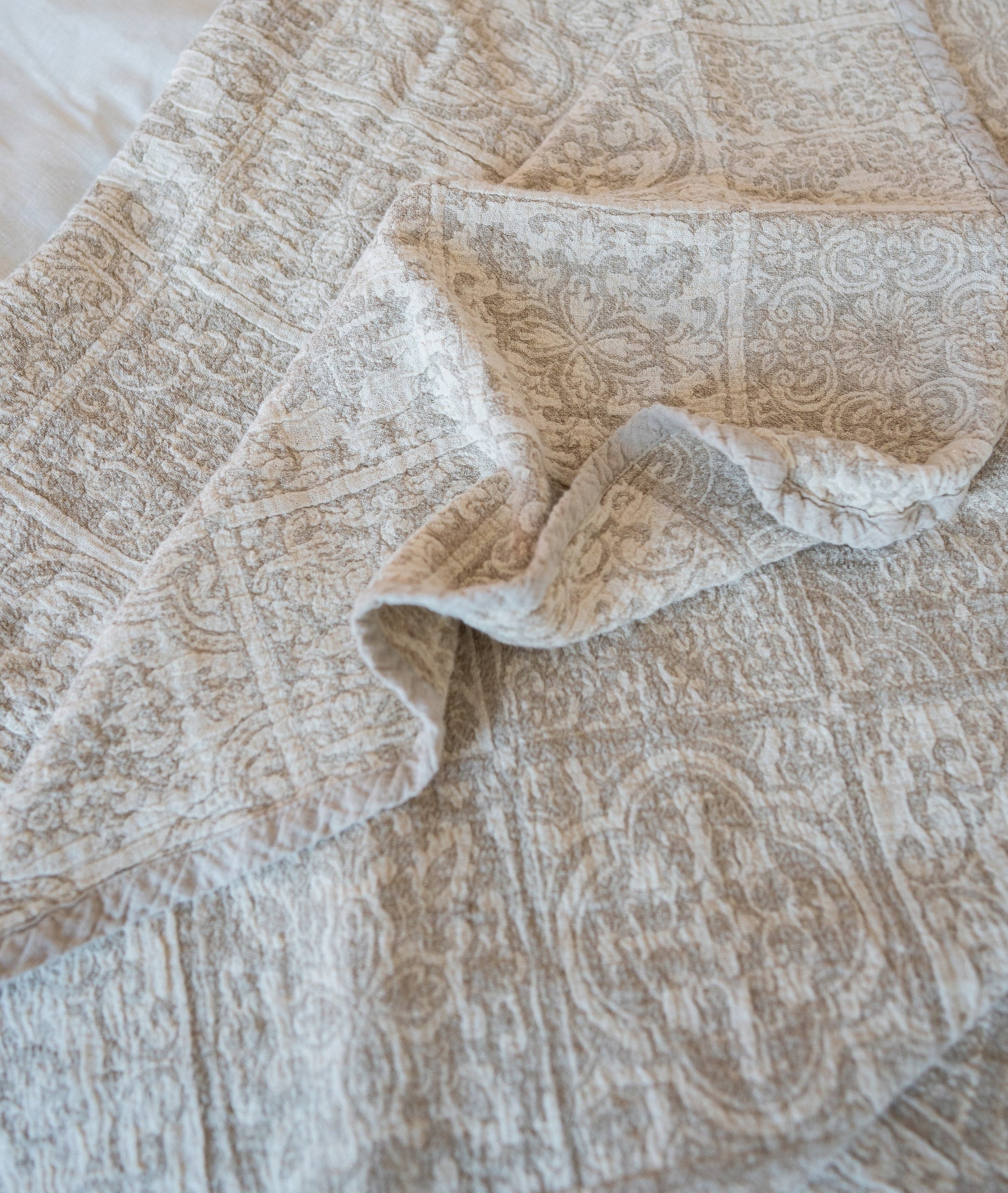 PLED/NARZUTA/KOC IZRAZCE naturalny LEN 81% 190 x220 cm dwustronny Szerokość produktu 220 cm