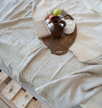 PLED/NARZUTA/KOC LUI naturalny LEN 81% 190x180 cm dwustronny Cechy dodatkowe dwustronne