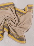 RĘCZNIK KĄPIELOWY LEN 65×130 CM O STRUKTURZE WAFLA ŻÓŁTO-SZARY Marka bez marki