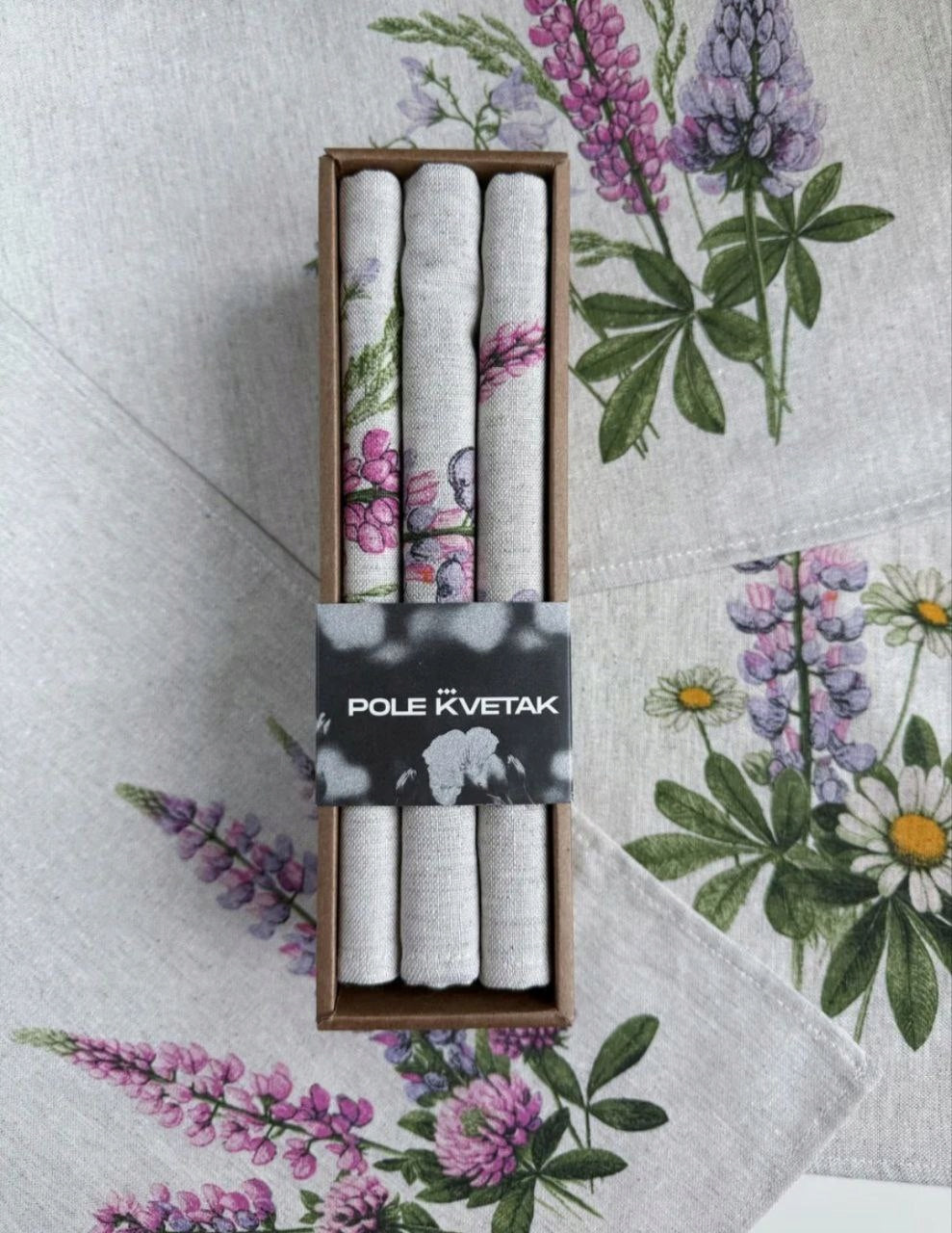 RĘCZNIK ŚCIERKA KUCHENNA LEN 46x60 KOMPLET 3 sz letni dzień Cechy dodatkowe antybakteryjne możliwość prania w pralce możliwość zawieszenia superchłonne wzór