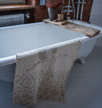 RĘCZNIK lniany 55×100 cm Bocian hipoalergiczny antybakteryjny Kod producenta 20C137